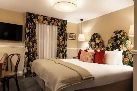 The Drayton Court - 106