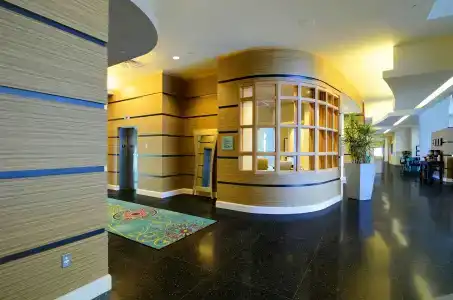 Hampton Inn & Suites by Hilton Miami Downtown/Brickell - 17