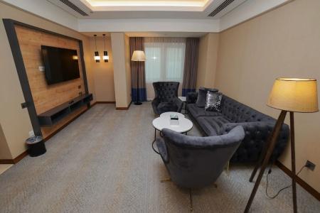 The Grand Lux - 67