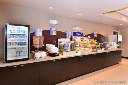 Holiday Inn Express, An Ihg - 9