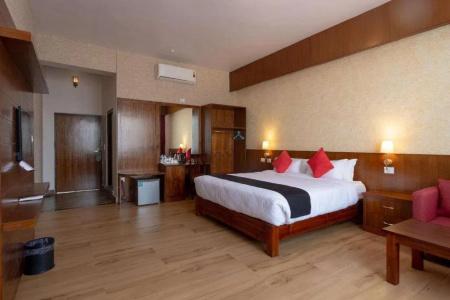 Seven Lakes Resort - 8