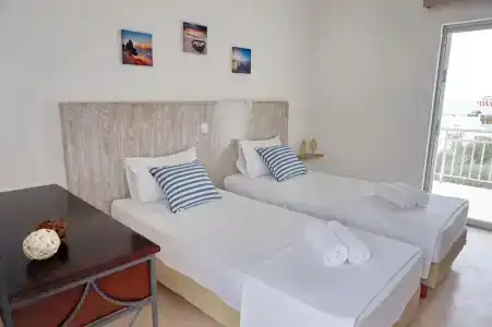 Yialos Studios - 26