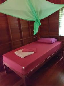 Phanom Bencha Mountain Resort - 47