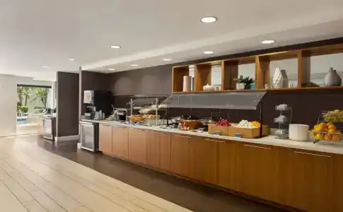SpringHill Suites - 8