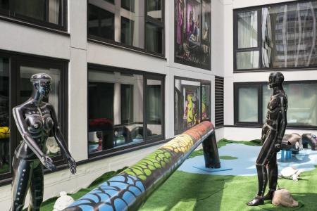 Moxy Chicago Downtown - 16