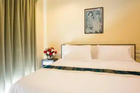 Central Residences - 20
