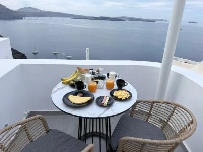 Allure Breeze Suites - 11