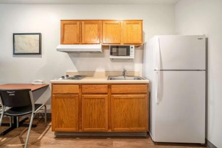 WoodSpring Suites - 34