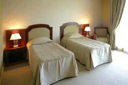 Romance & Family Suites - 3