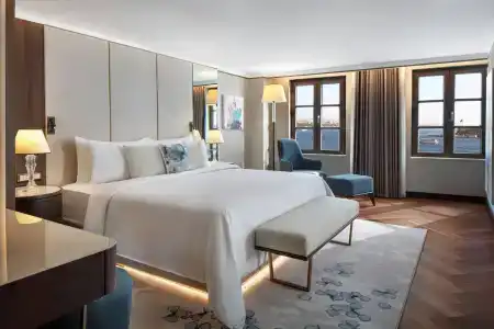 JW Marriott Istanbul Bosphorus - 3