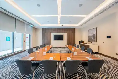 Hampton By Hilton Dubai Airport - 21