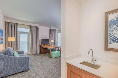 Hampton Inn & Suites Beach-Beachfront - 115