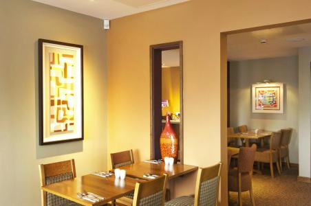 Premier Inn Hanger Lane - 25