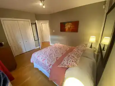 ApartHotelMontreal by Les Terrasses Saint Urbain 2225I2 - 55