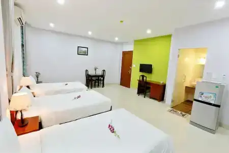 Gold House - 46