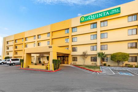 La Quinta By Wyndham East - 0