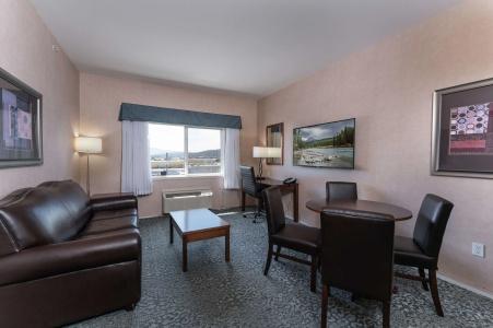 Best Western - 82