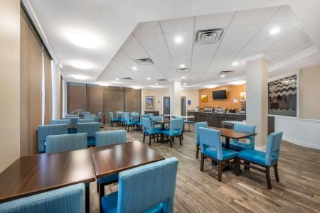Comfort Inn & Suites Daytona Beach Oceanfront - 29