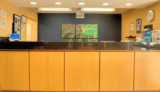 Fairfield Inn by Marriott - 29