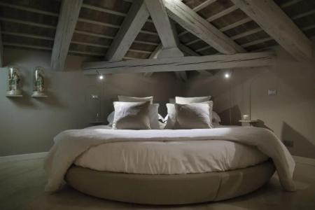 Seven Historical Suites - 78