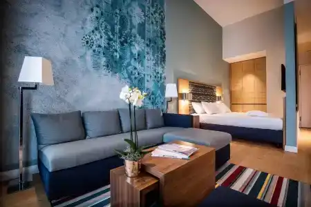 The Wellem, in The Unbound Collection by Hyatt - 4
