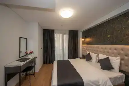 Ka & Suites - 104