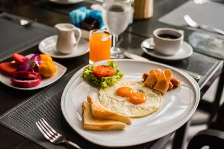 Days Inn by Wyndham Aonang Krabi - 12