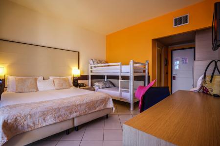 GH Avalon Sikani - 2