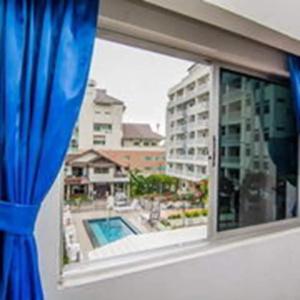 Sutus Court 2 - 32
