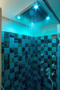 Moni Emvasis Luxury Suites - 29