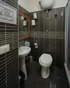 Los Mochileros hostel - 12