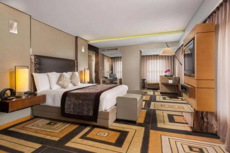 Hilton Beijing Wangfujing - 1