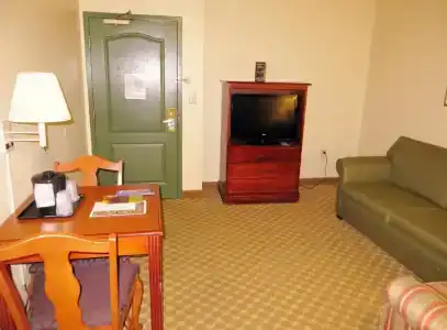 Country Inn & Suites by Radisson Near Universal - 46