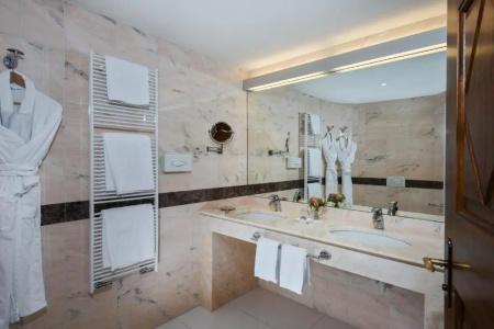 Villa Orselina - Small Luxury - 78
