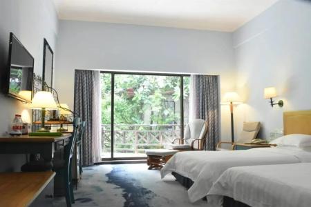 Evergreen Resort - 2