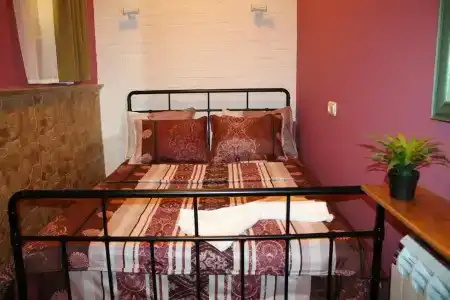 Retro Hostel & Tours - 4