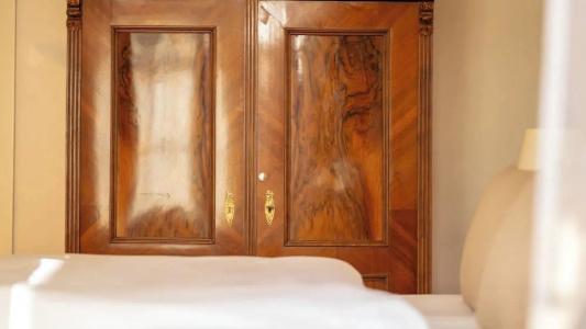 Boutique Golden Key - 48