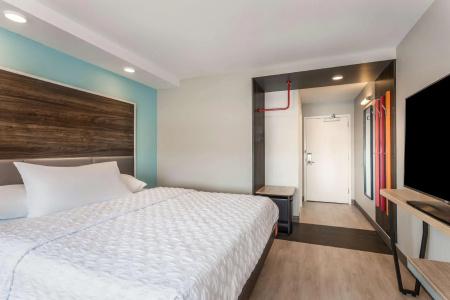 Homewood Suites by Hilton West - 38