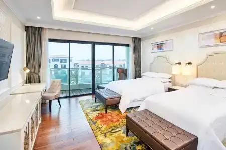 Sheraton Grand Danang Resort - 41