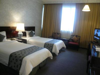 Royal (SG Clean, Staycation Approved) - 5