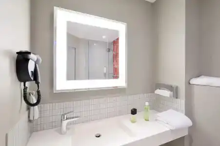 ibis Styles Paris 15 Lecourbe - 9