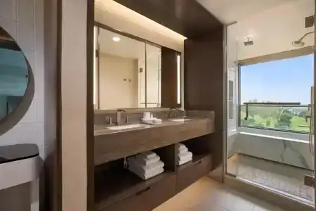 Vea, a Marriott & Spa - 76