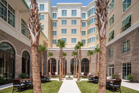 Embassy Suites by Hilton Charleston Harbor Mt. Pleasant - 18