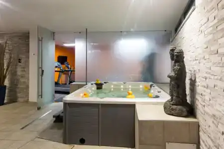 Best Western Plus Executive and Suites - 15
