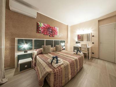 Albis Rooms Guest House - 4