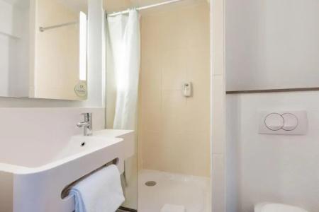 b&b hôTel Lille Centre Grand Palais - 28