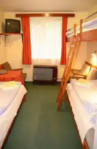 Touring - 12