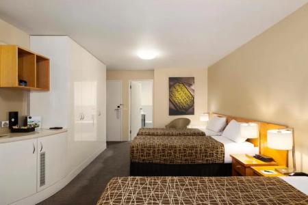The Old Woolstore Apartment - 51