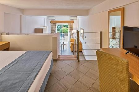 Aregai Marina & Residence - 1