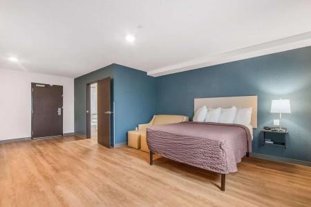 WoodSpring Suites Doral Miami Airport - 5